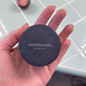 Bare minerals foundation